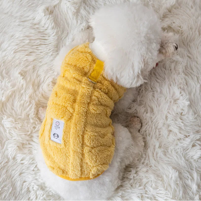 manteau pour chien jaune
